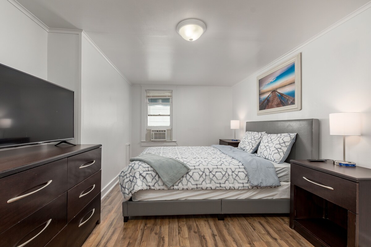 Somerset Harbor Condo 4 Near boardwalk & the beach park 2 cars pet friendly