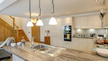 Oven, dishwasher, freezer