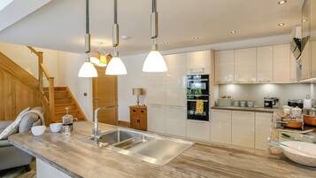 Oven, dishwasher, freezer