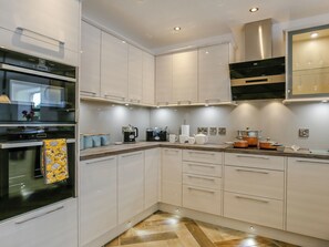 Oven, dishwasher, freezer