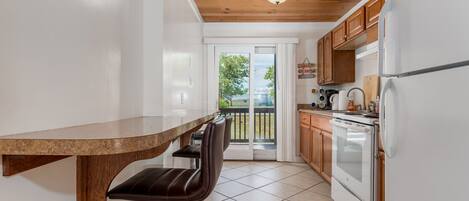 Microwave, coffee/tea maker