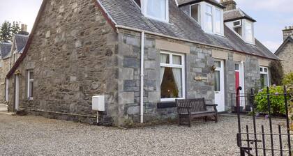 3 bedroom accommodation in Aberfeldy