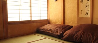 An elegant moment spent in a hot spring town - Smile Support I / Fuefuki Yamanashi