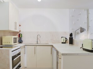 Oven, freezer