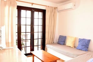 Interior - Apartamentos Posidonia (Mercadal)
