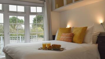 3 chambres, Wi-Fi gratuit, draps fournis