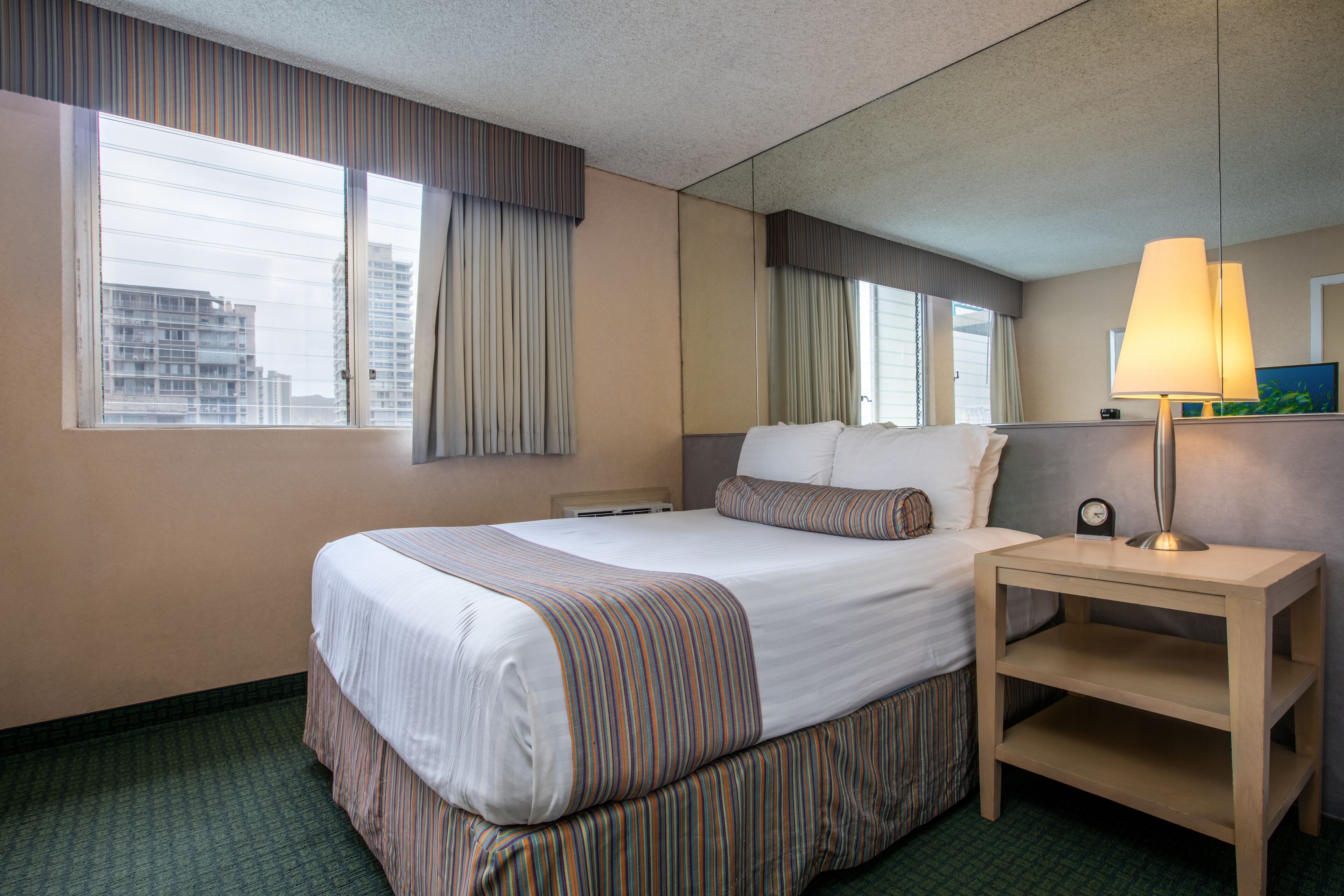 Iron/ironing board, WiFi