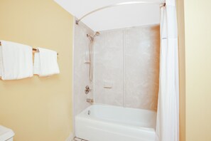 Kostenlose Toilettenartikel, Haartrockner