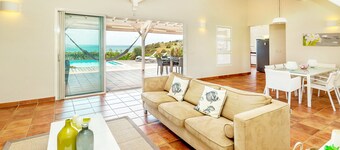 Villa Azura | High-End Property With Private Pool And Ocean View In Martinique