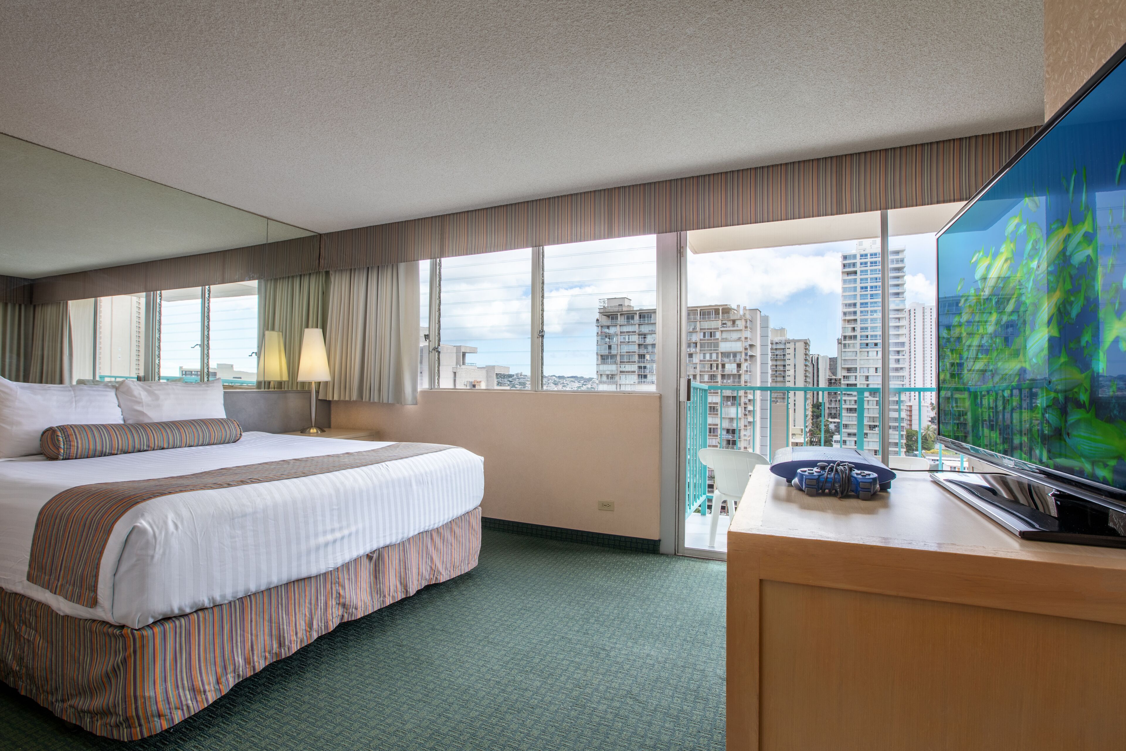 Iron/ironing board, WiFi