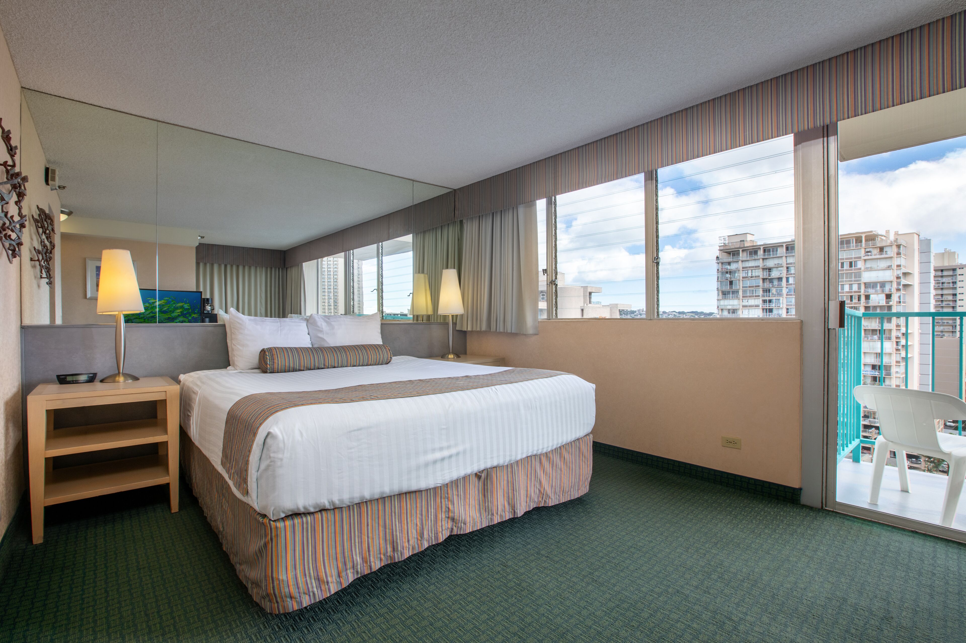 Iron/ironing board, WiFi