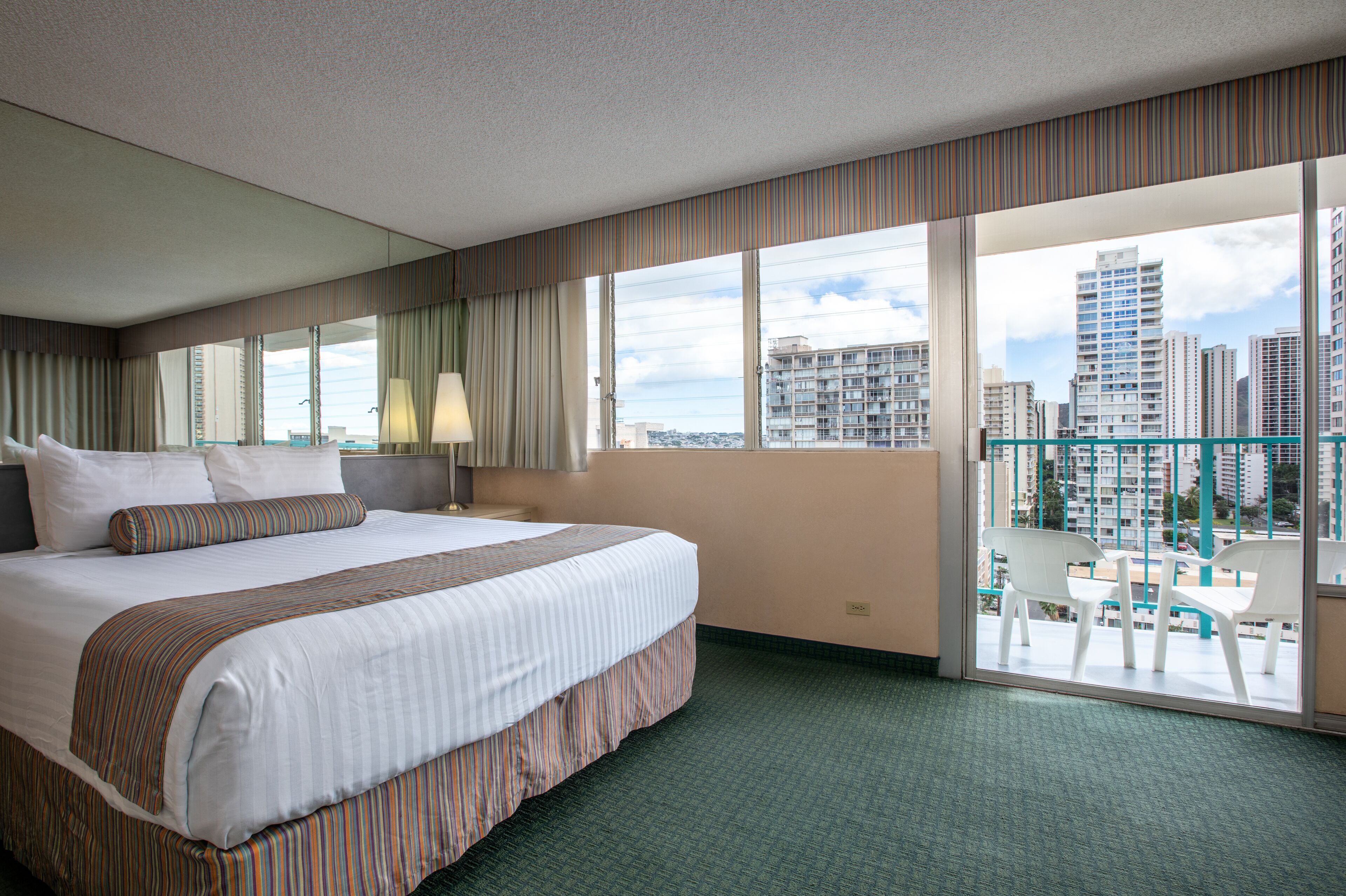 Iron/ironing board, WiFi