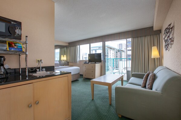 Iron/ironing board, WiFi, alarm clocks