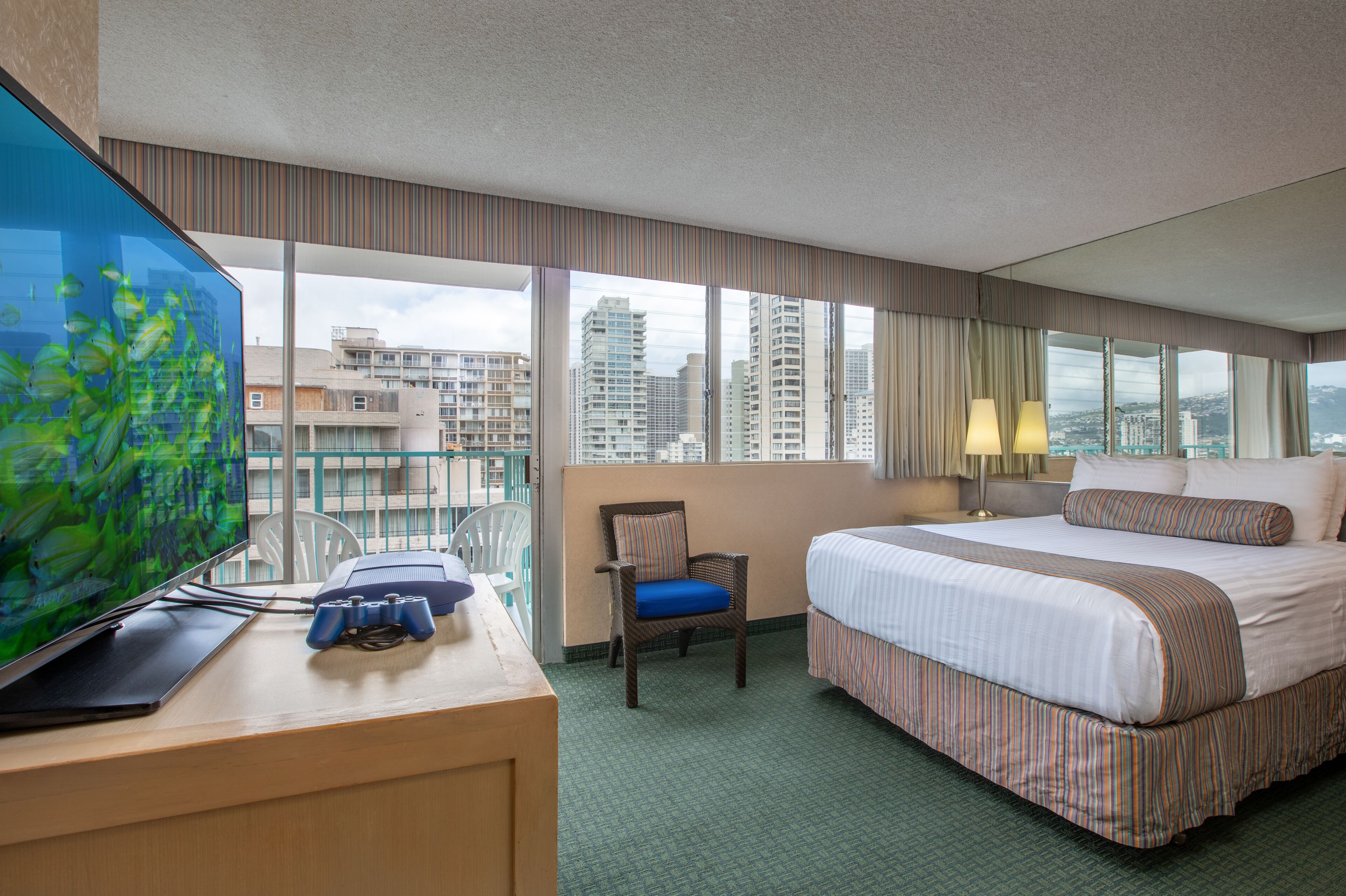 Iron/ironing board, WiFi