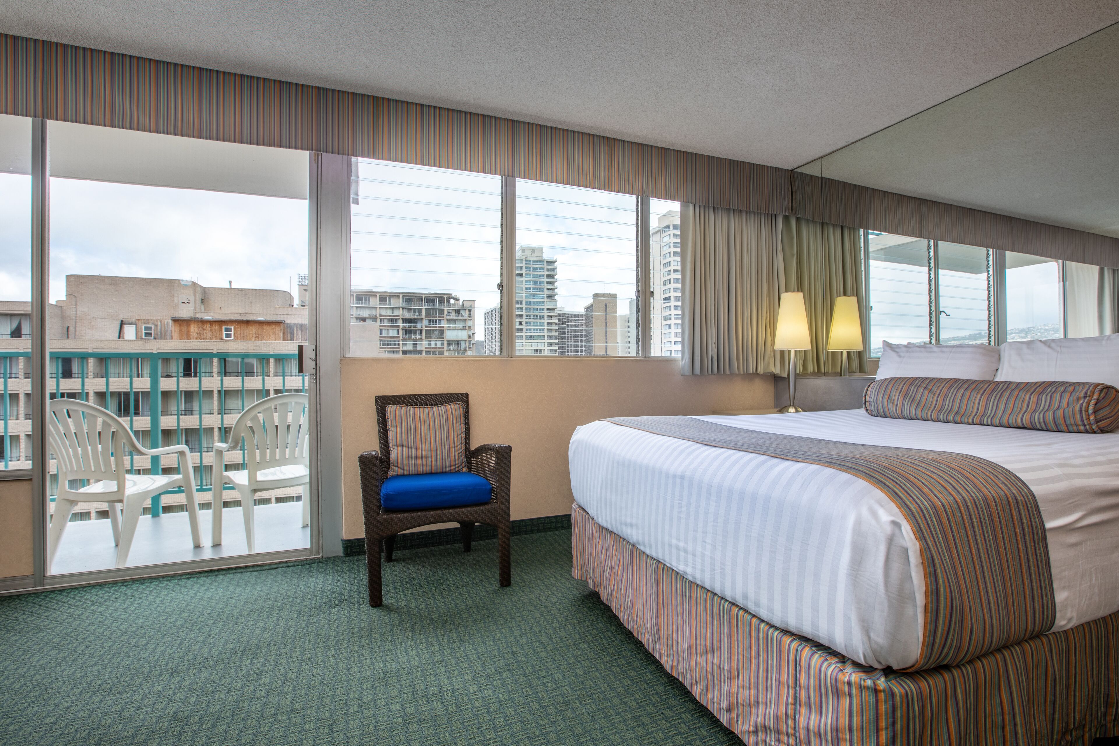 Iron/ironing board, WiFi