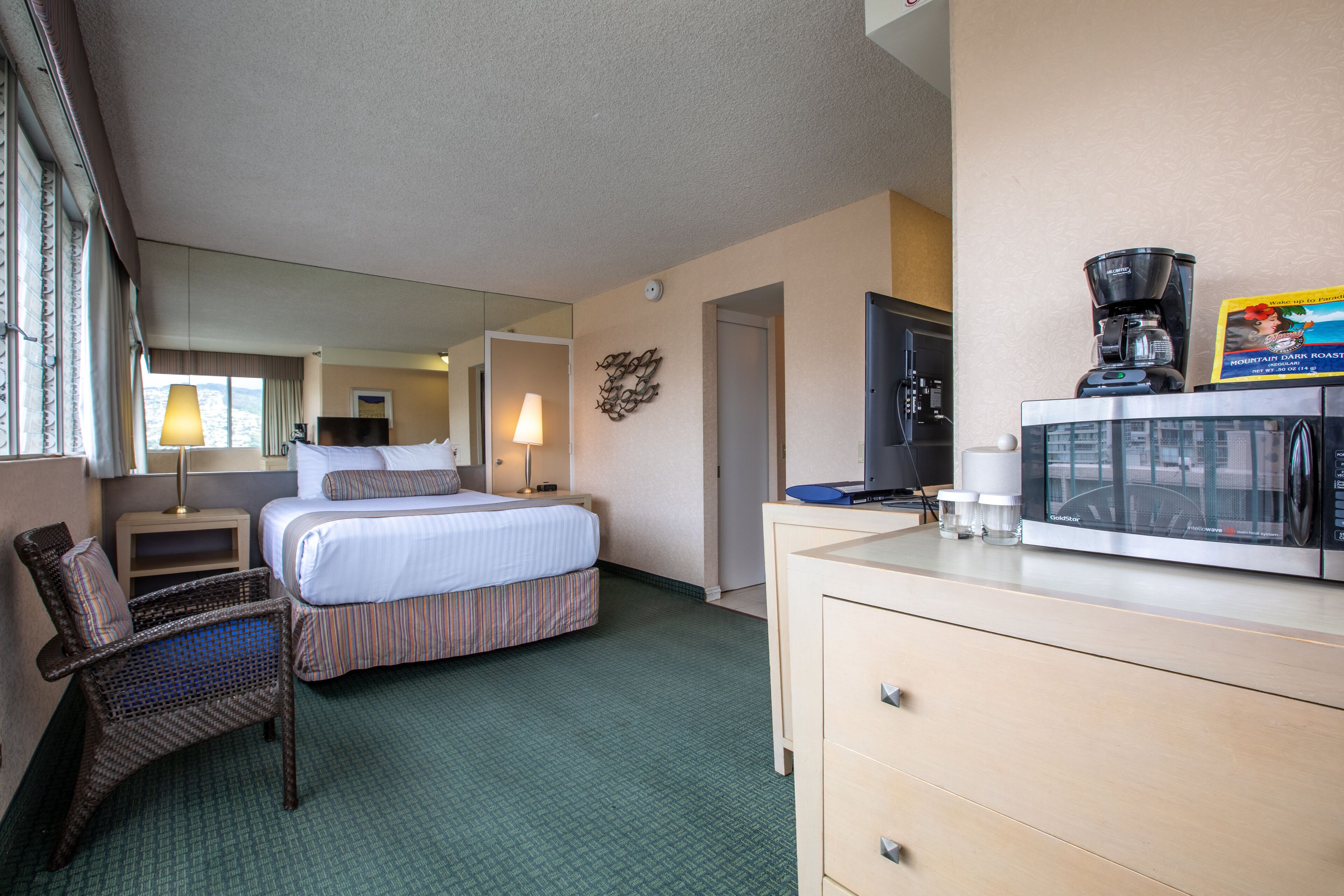 Iron/ironing board, WiFi