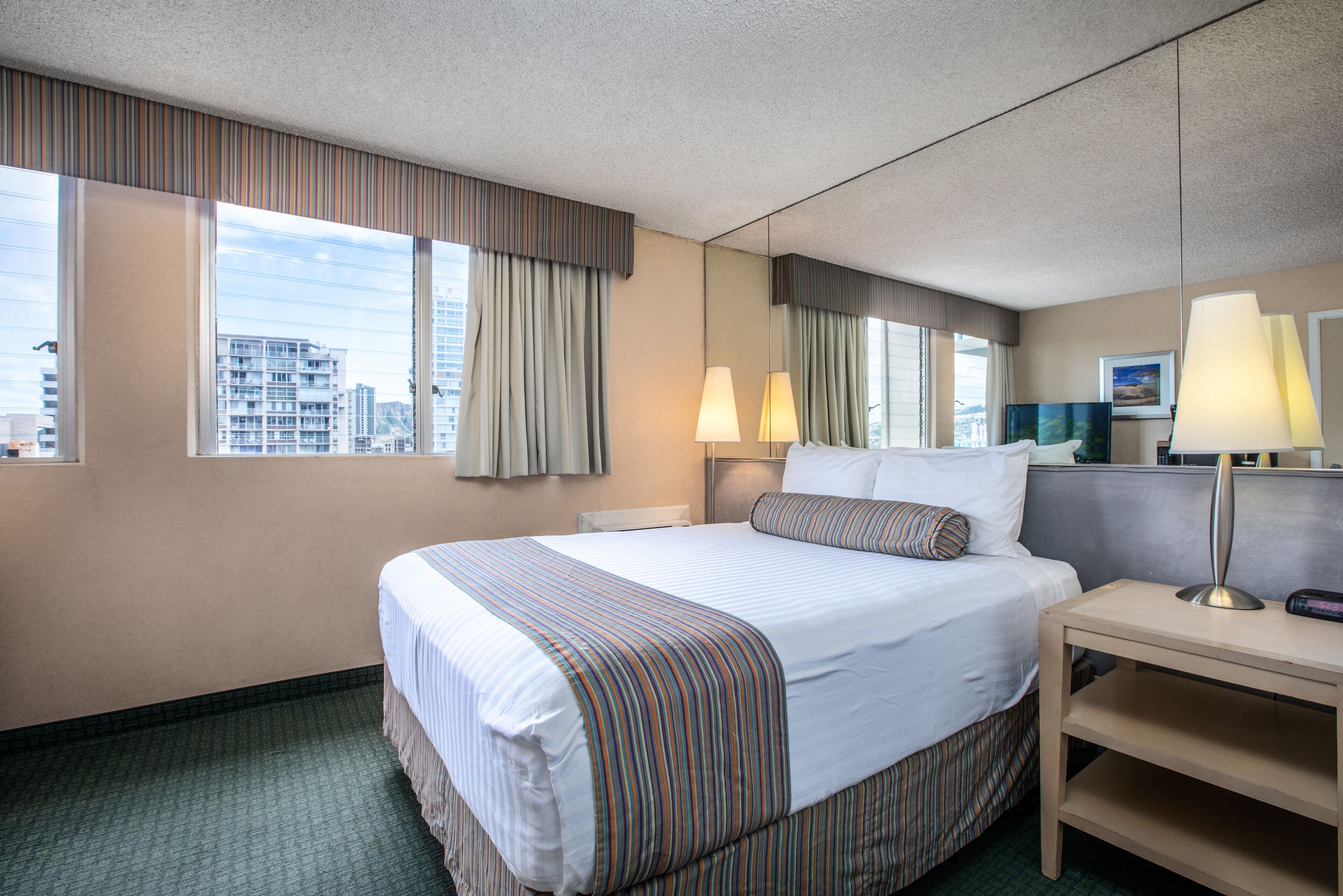 Iron/ironing board, WiFi