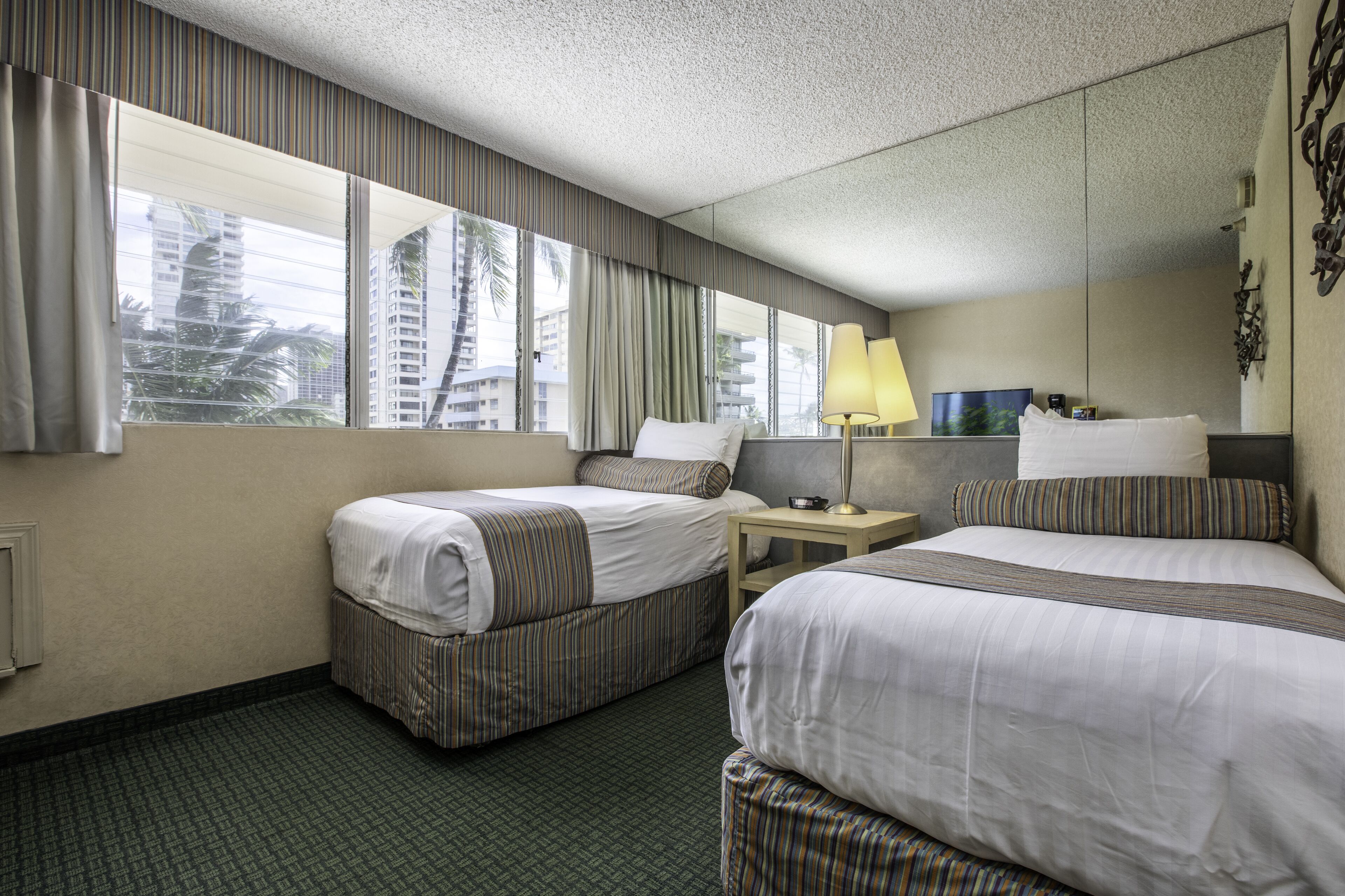 Een strijkplank/strijkijzer, wifi