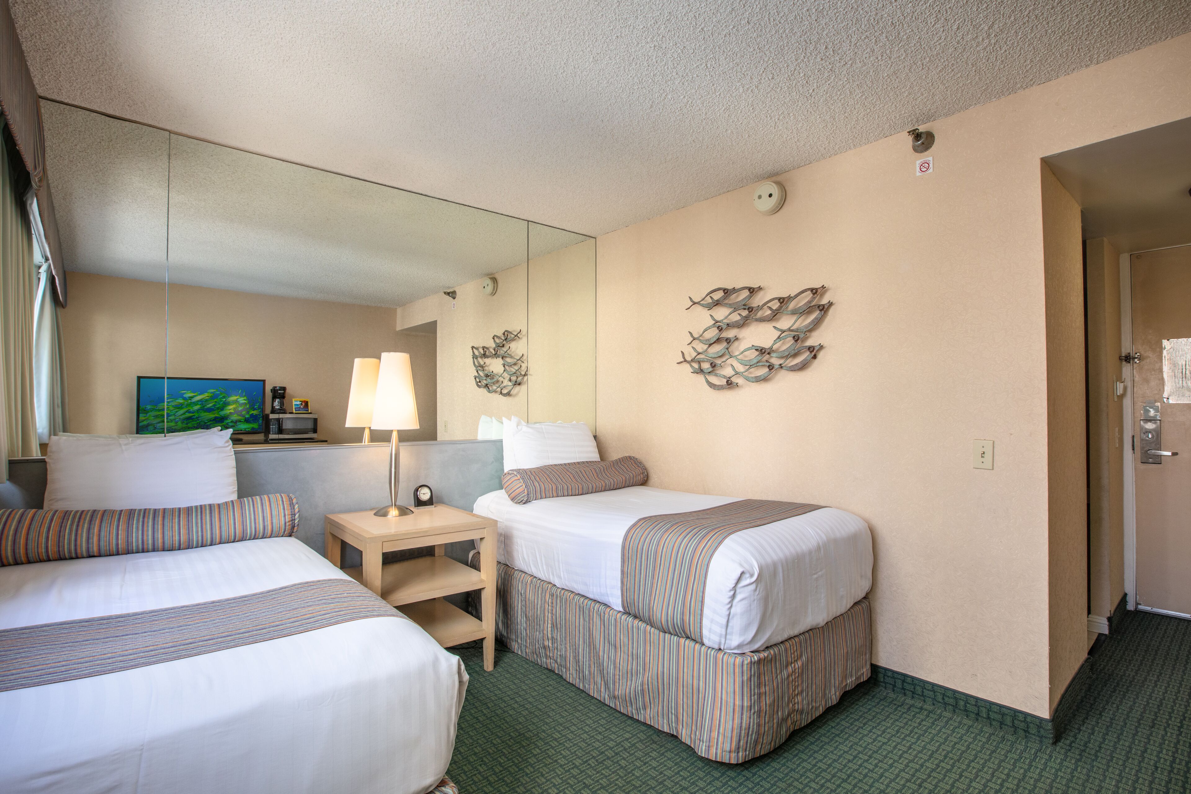 Iron/ironing board, WiFi