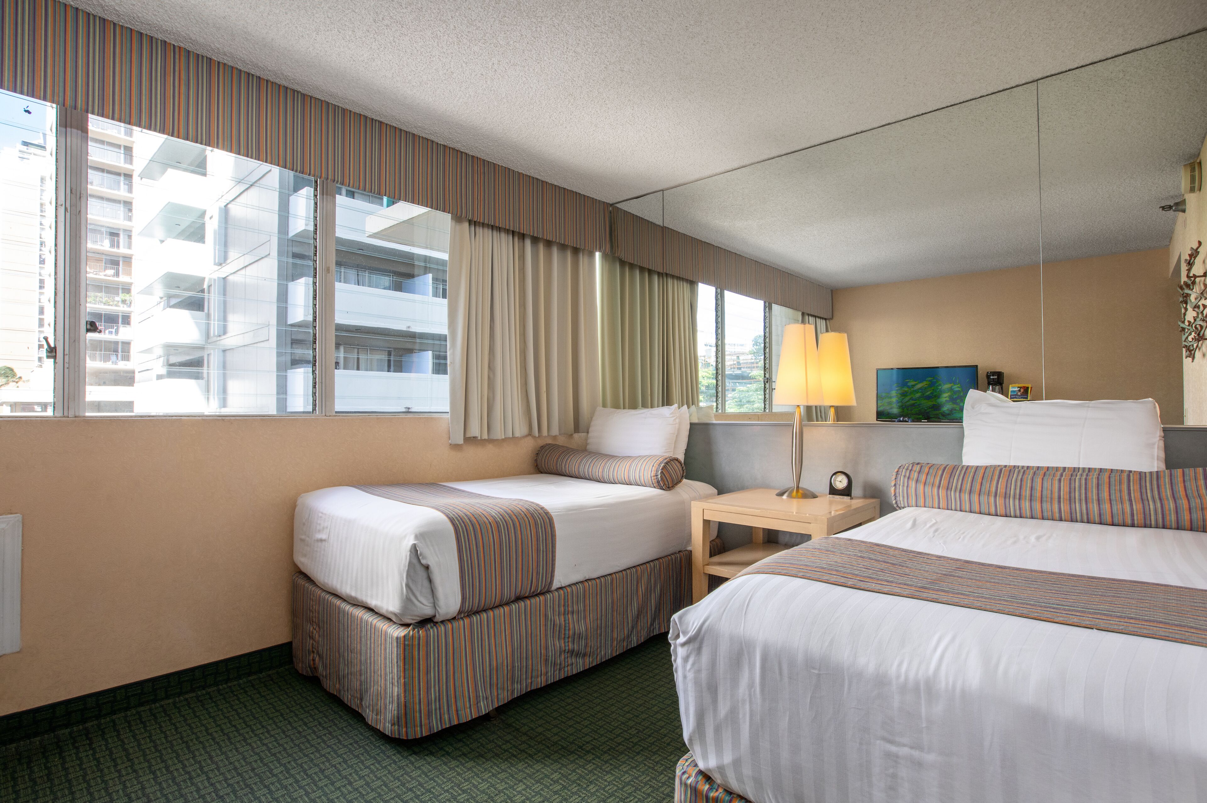 Iron/ironing board, WiFi