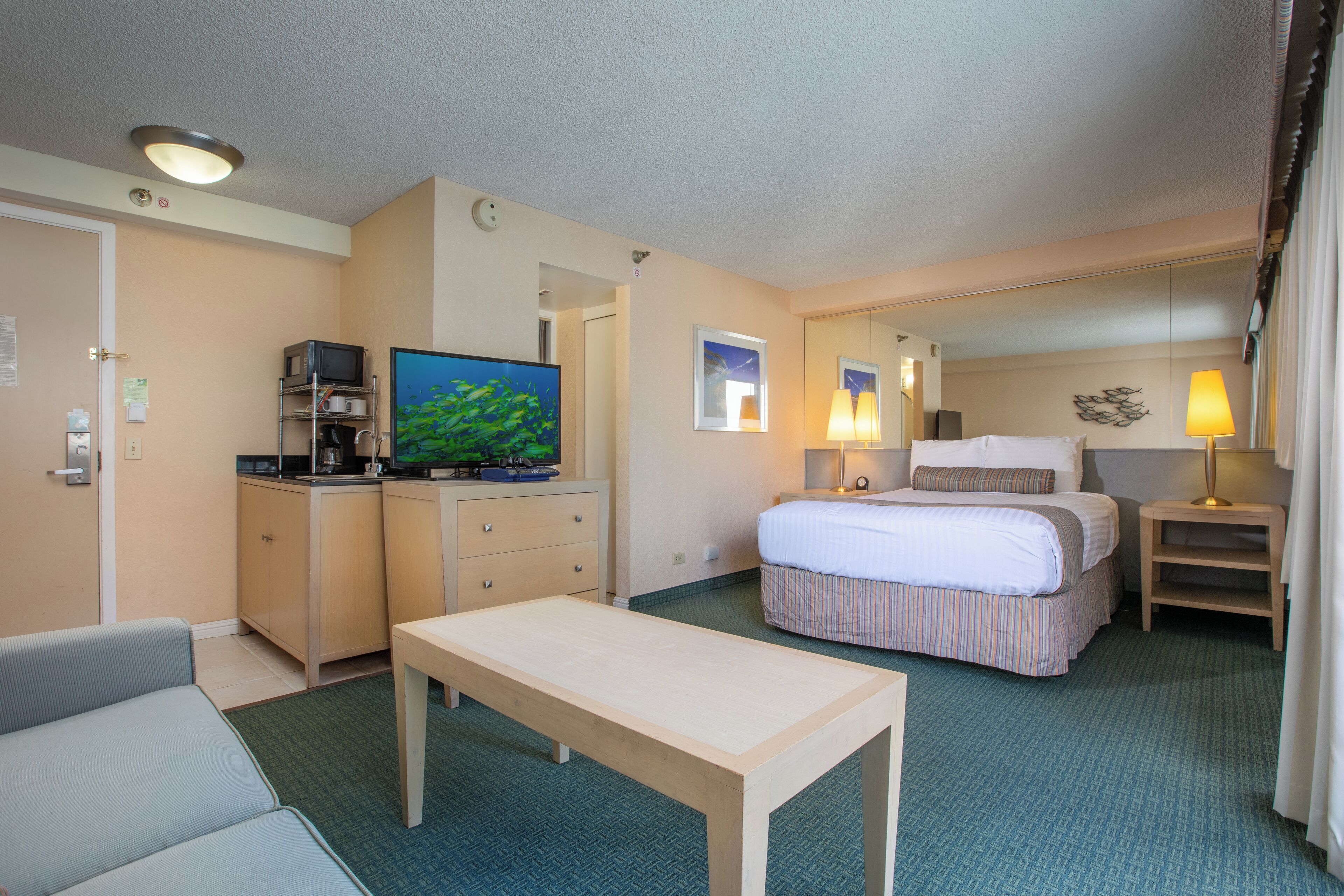 Iron/ironing board, WiFi