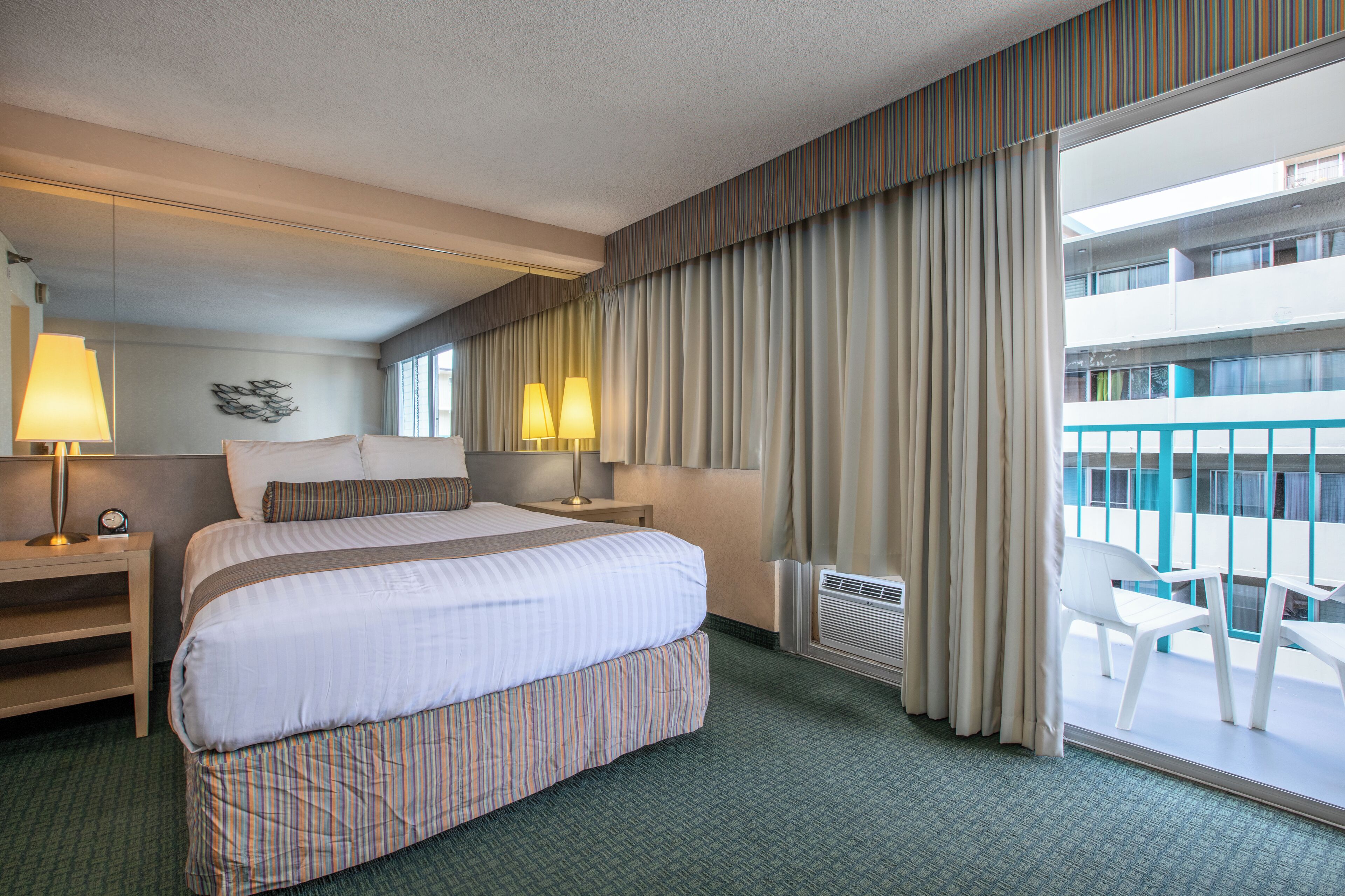 Iron/ironing board, WiFi