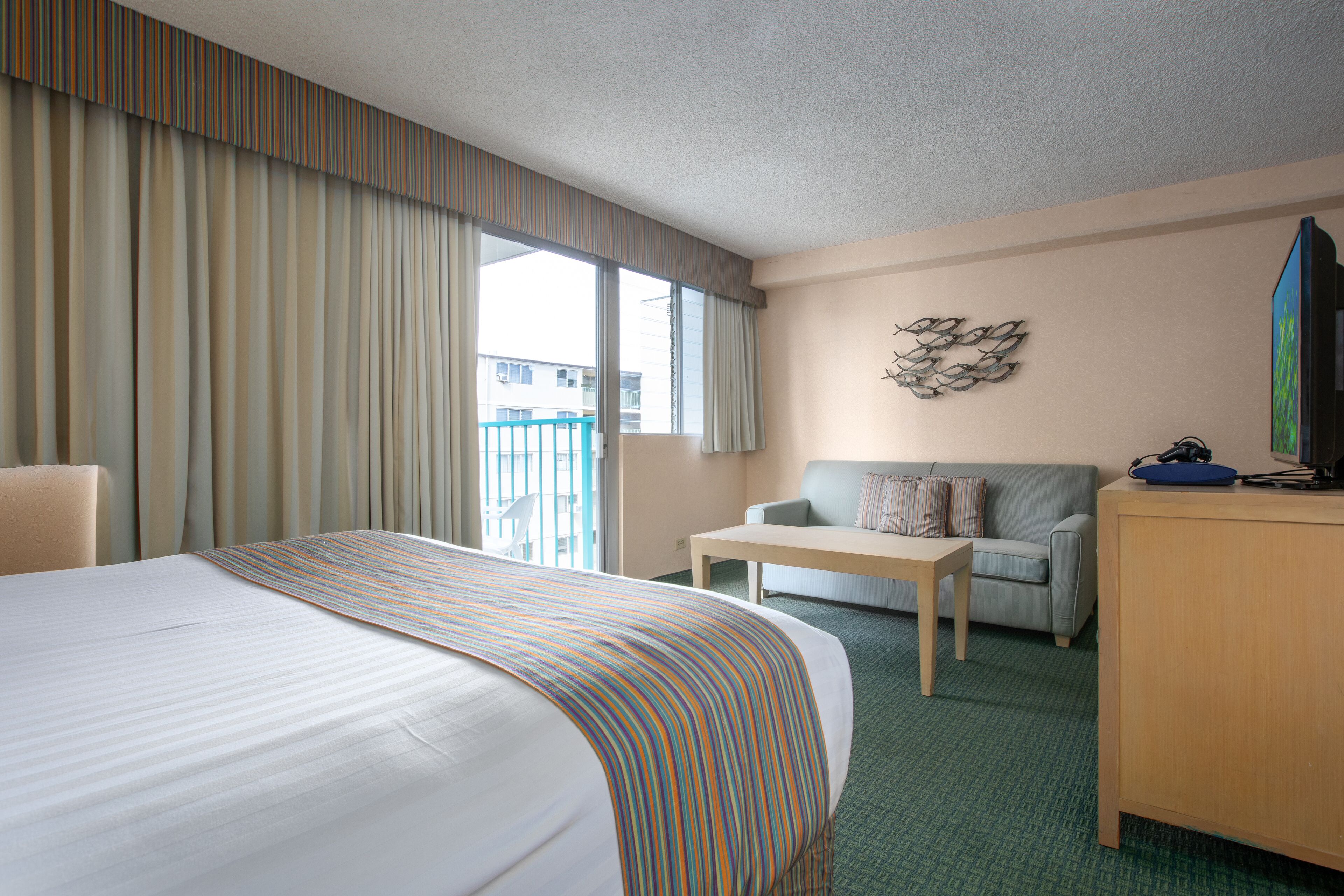 Iron/ironing board, WiFi