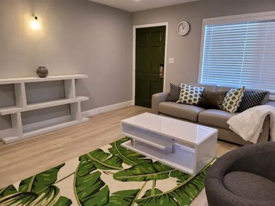 Tropical Modern Resort for Your Perfect Vacation