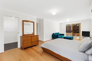 3 Schlafzimmer, kostenloses Internet, Bettwäsche