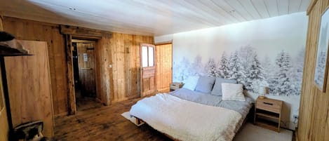 1 chambre, lit parapluie, Wi-Fi, draps fournis