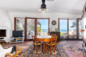 Dining - Domus Sicily - Villa Lalli (Cefalù)