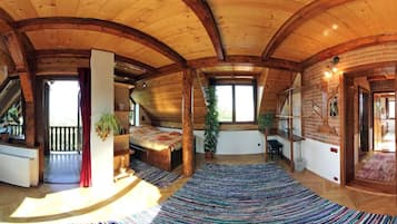 3 bedrooms, iron/ironing board, WiFi