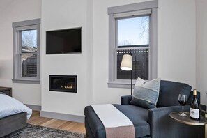 1 Schlafzimmer, Bügeleisen/Bügelbrett, Reisekinderbett, WLAN