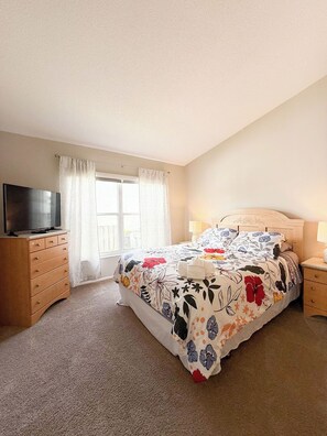 4 Schlafzimmer, Bügeleisen/Bügelbrett, WLAN, Bettwäsche