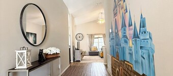 Perfect Family Disney Vacation! Private House w/ Heated Pool