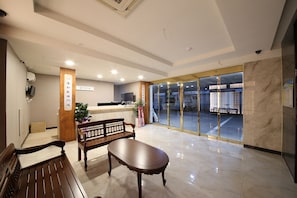Lobby - Hotel LeeSunDeok (Busan)