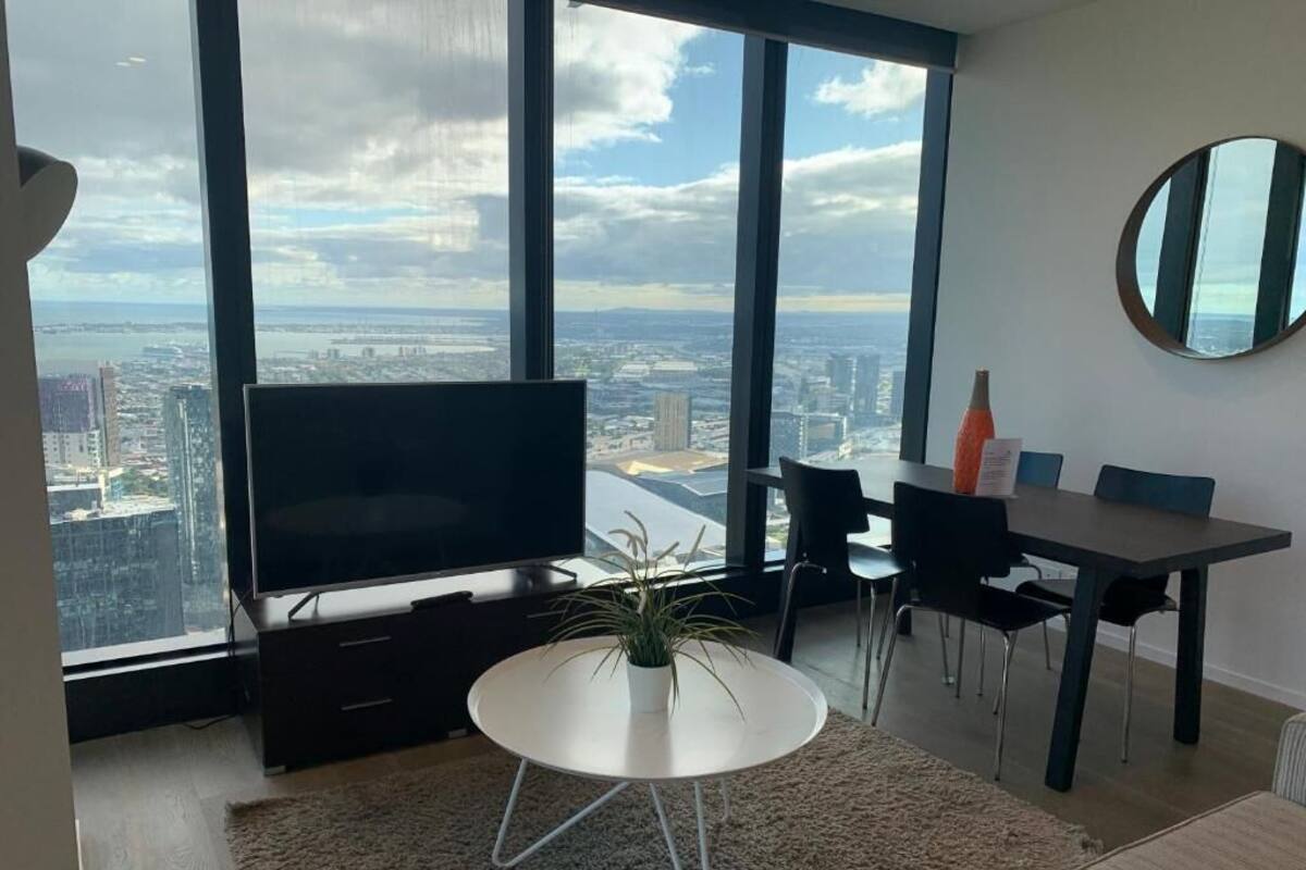 Deluxe Apartment, 2 Bedrooms | Living area