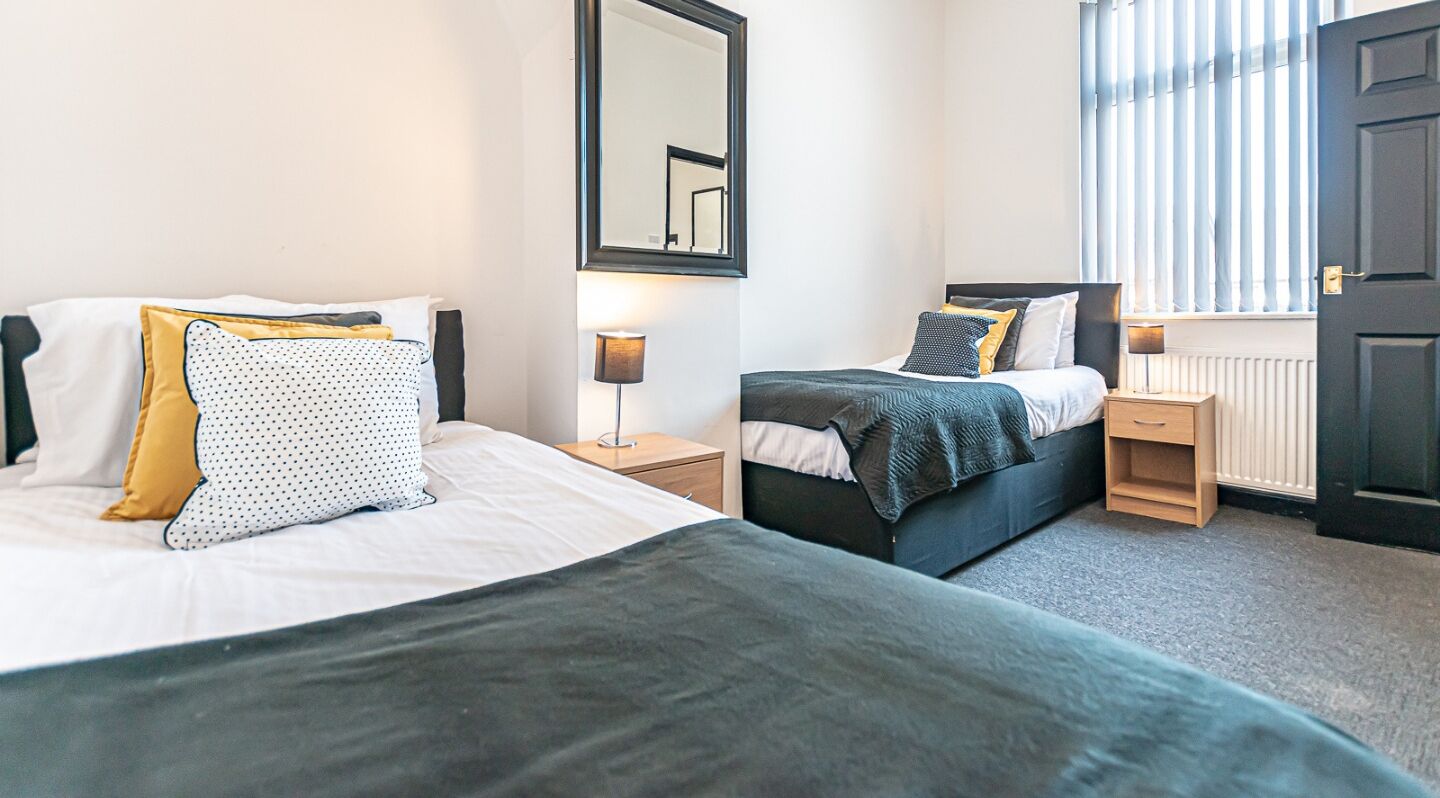 3 bedrooms, desk, iron/ironing board, WiFi