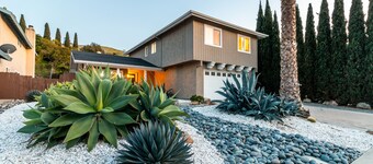 Coastal Home Perfect for Large Families and Groups of Friends