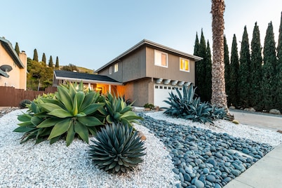 Coastal Home Perfect for Large Families and Groups of Friends