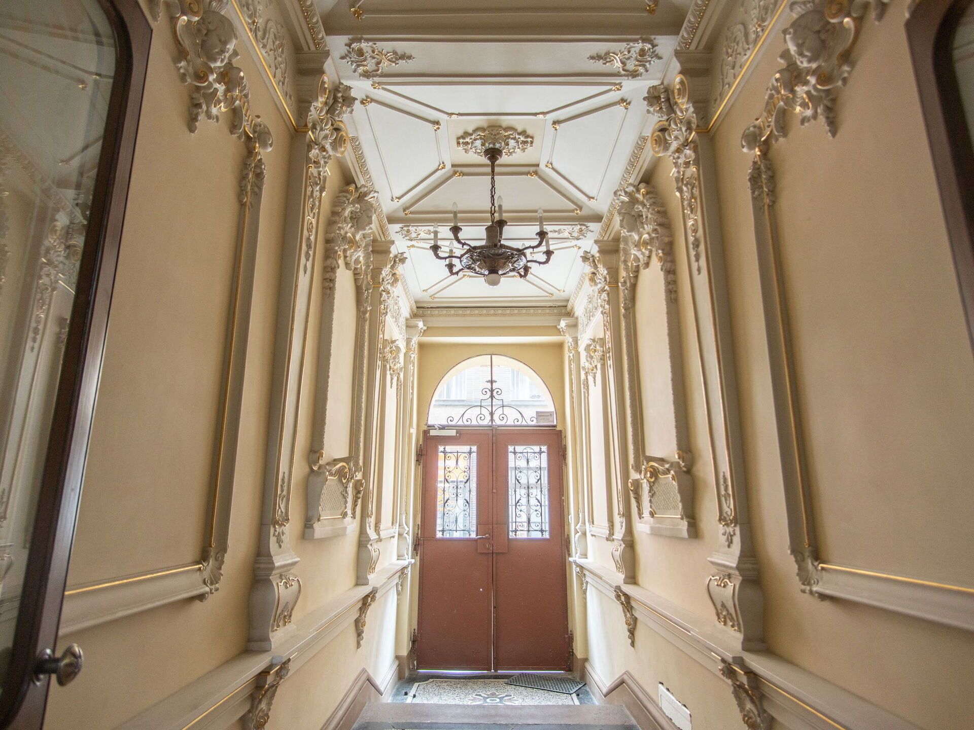 Interior Design, Architecture, Property, Ceiling, Molding, Palace, Light Fixture, Classical Architecture, Stairs