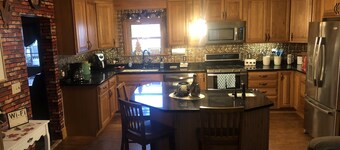 Lickert Harder Or Knot Lodge