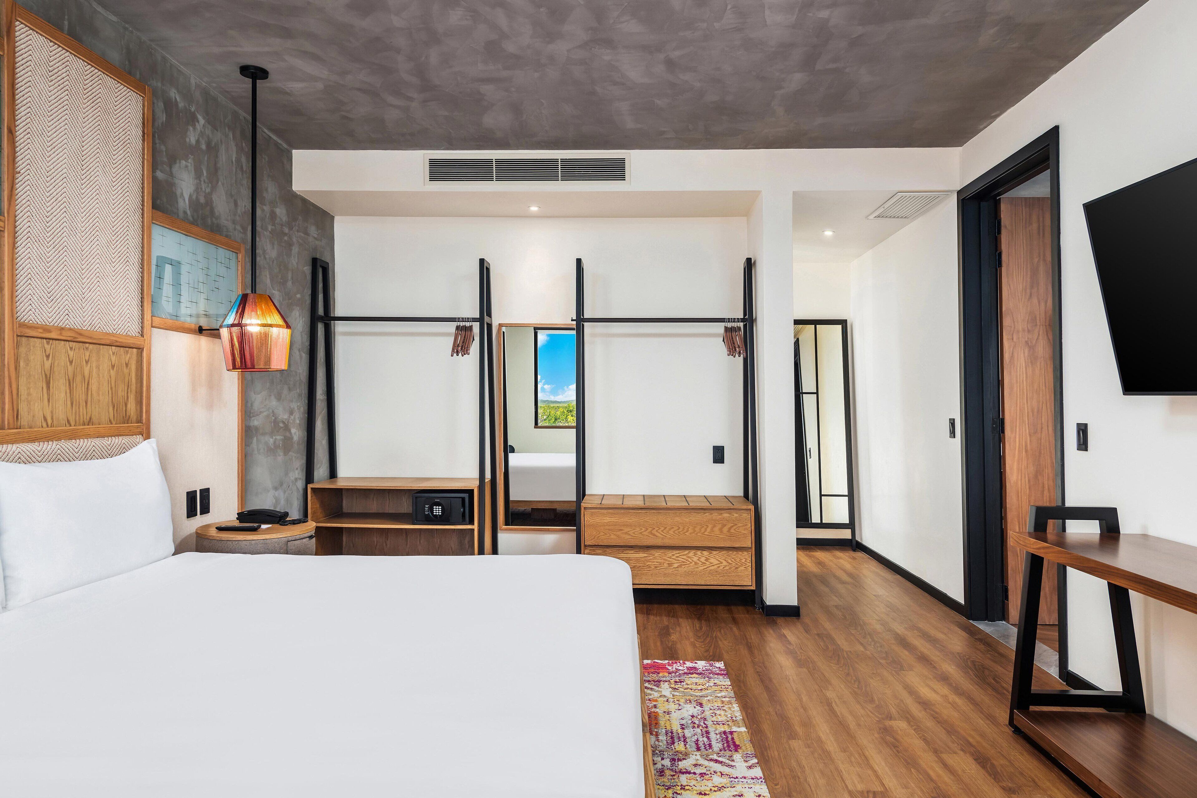 aloft, suite, 1 bedroom | 1 bedroom, premium bedding, down duvets, pillow-top beds