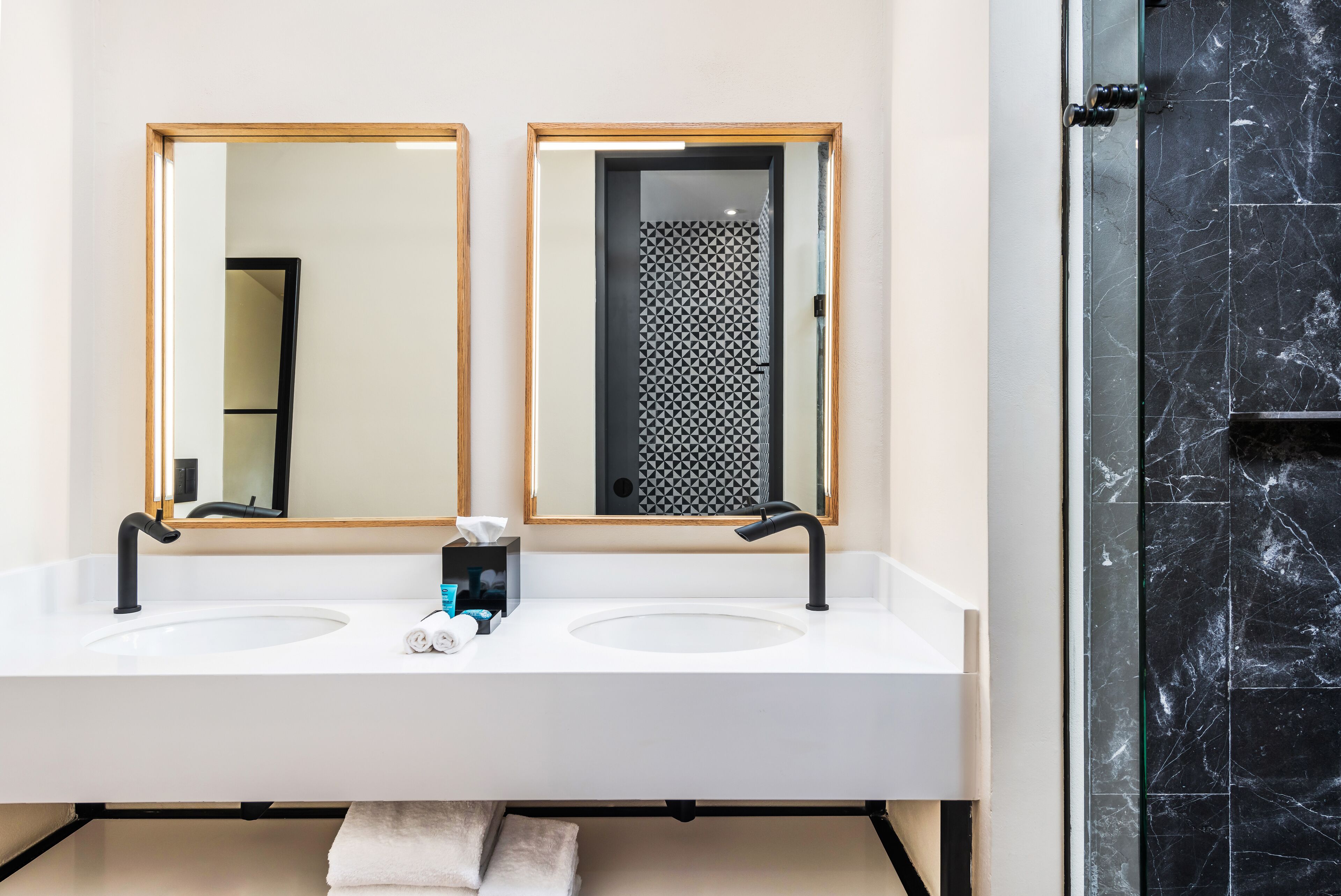 aloft, suite, 1 bedroom | bathroom | shower, rainfall showerhead, designer toiletries, hair dryer