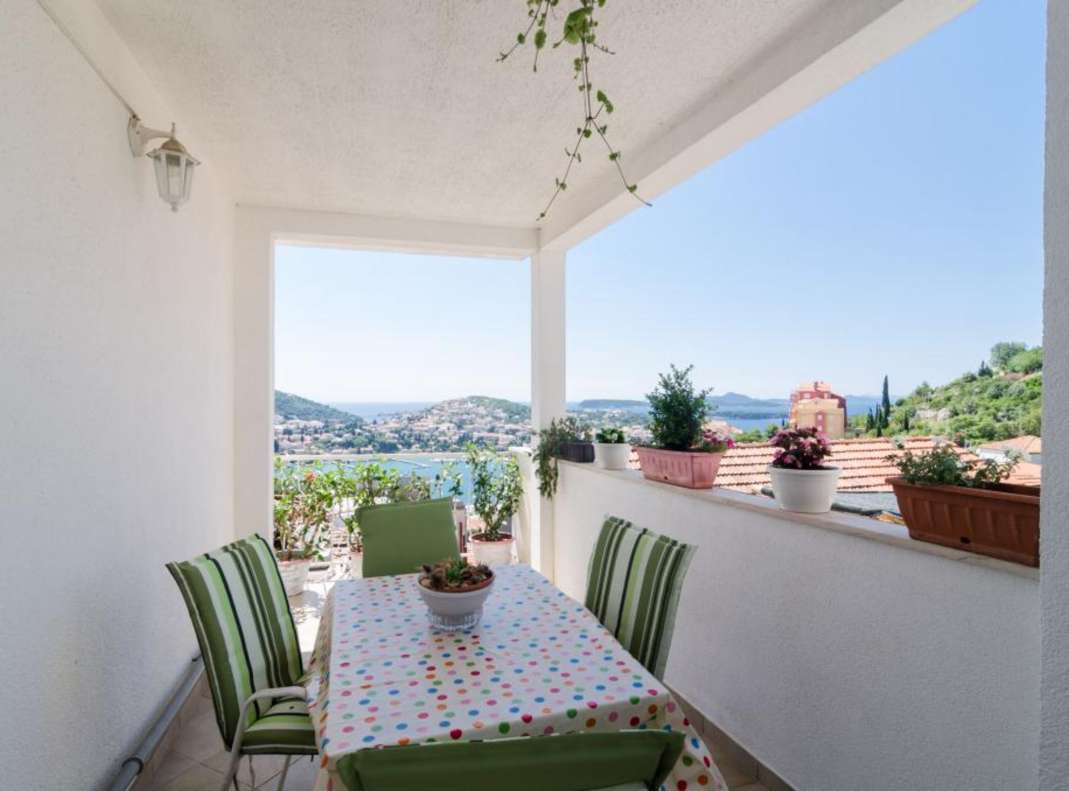 Quarto casal (Double Room with External Private Bat) | Fachada