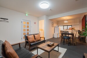 Family Villa, 5 Bedrooms, Non Smoking | Living area