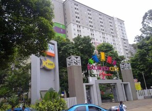 Front of property - Sewaunitkalcit (Jakarta)