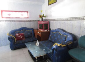 Ruang duduk lobi