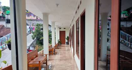 Hotel Nakula Sadewa 2 Bandungan