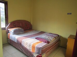 스탠다드룸 | 무료 WiFi, 침대 시트